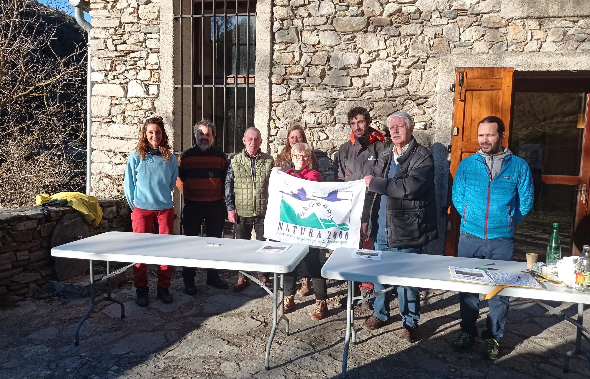 Signature de la Charte Highline à Sumène le 29 janvier 2022, en présence de Philippe Doutremepuich, maire de Causse-de-la-Selle et président des sites Natura 2000 Pic Saint-Loup et Hautes Garrigues du Montpelliérais. Photo : DR